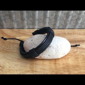 Leather/cord bracelet